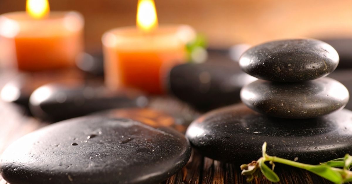 Massage Đá Nóng Đà Nẵng – Khi Cơ Thể Cần Một Khoảng Nghỉ Sâu Hơn