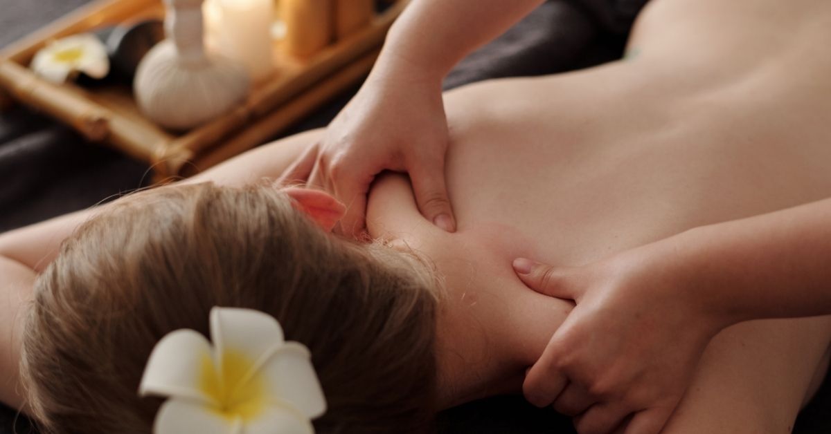 Massage 4 Tay Đà Nẵng: Đỉnh Cao Nghệ Thuật Đánh Thức Mọi Giác Quan