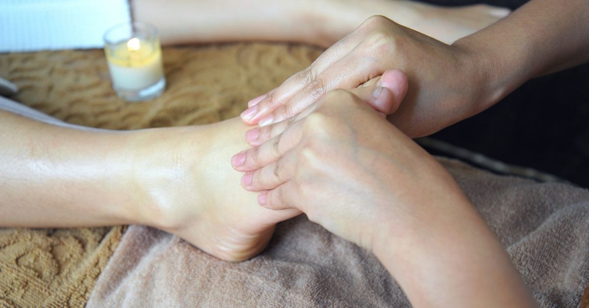 Foot Massage Đà Nẵng: “Cứu Tinh” Cho Đôi Chân Lữ Khách